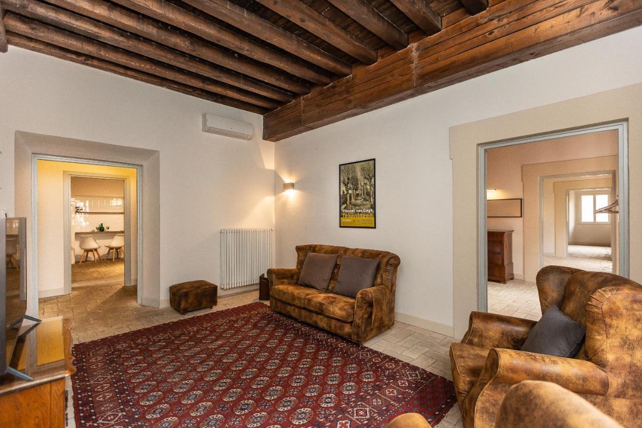 Rome Historical Apartment - Arco Dei Banchi Exterior photo